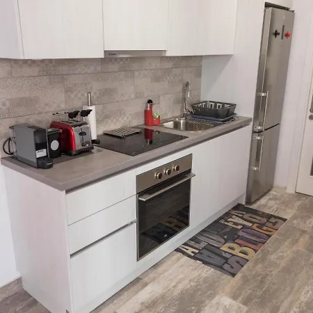 Sunset Ruby ,1 Bedroom, Swimming Pool *